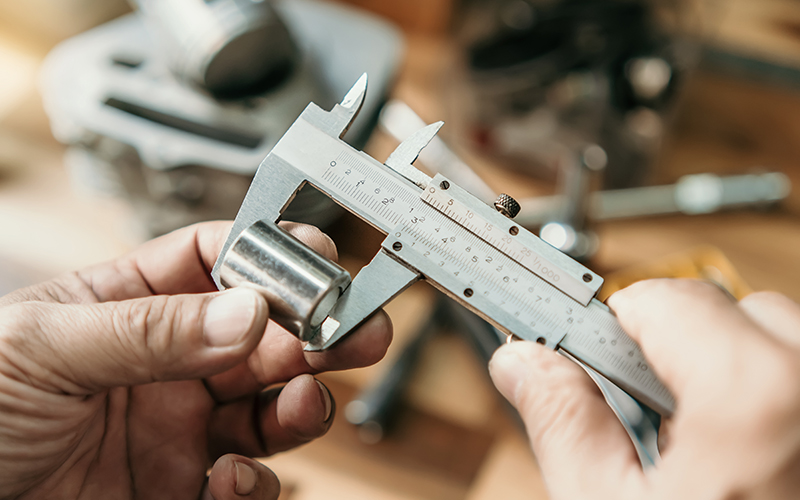 長時間載荷による寸法変化